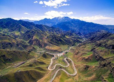 【伊程山水-喀拉峻版住博乐】赛里木湖、果子沟大桥、喀拉峻大草原、那拉提草原、穿越天山胜利隧道7日游 独库开通前
